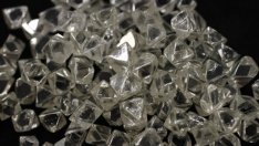 De Beers планира нова огромна инвестиция в маркетинг за 2016 г.