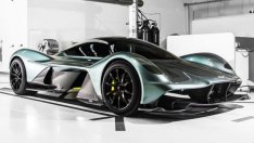 Aston Martin AM-RB 001 идва на цена от 3 млн. долара