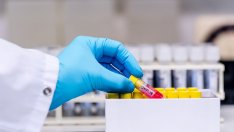 Намалява се карантината за болни с COVID-19 и контактните лица