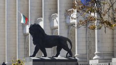 В завод "Миджур" не са отстранени пропуските при складиране на боеприпаси