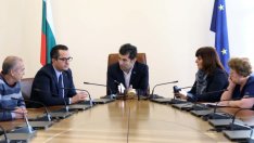 Работна група ще изследва ползи и недостатъци на зеления сертификат