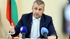 Транспортният министър: Милиарди левове са потънали, вместо да се използват за реформа в БДЖ