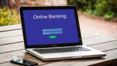 Бурният ръст на онлайн банкирането - очаква се 70% ръст тази година