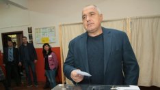 Борисов: Заради машините тези избори са най-скъпите