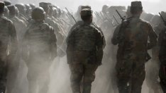 Съюзниците в НАТО рискуват да влязат в нов сблъсък за финансирането с Тръмп