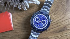 Huawei Watch Ultimate – премиум часовникът, с който Huawei се прицелва в гмуркачи и катерачи