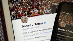 Тръмп и Twitter: Сякаш притежаваш вестник - само без загубите му 