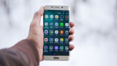 Adobe предупреждава за спад в ползването на мобилни приложения в САЩ