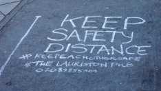 Икономиката на Европа се отваря, но доверието на бизнеса и хората е потиснато 