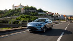 BYD очаква да се превърне в най-голямата автомобилна компания в света до пет години