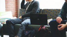 Бизнесът предлага безплатно висше образование срещу работа в България