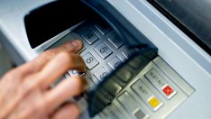 А. Василев: БНБ да контролира отпадането на таксите за теглене на заплати и пенсии