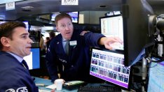 Американските борси се пребориха за минимален ръст