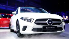 Как Mercedes-Benz затъна в Тибет?