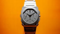 Производителите на луксозни часовници се опитват да възродят търсенето