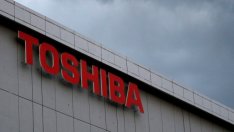 Акциите на Toshiba удрят двумесечно дъно заради бизнеса с втечнен природен газ