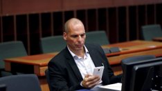 Варуфакис: Без споразумение Гърция остава без пари до две седмици 