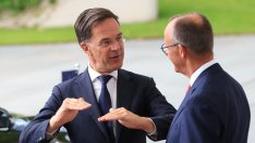 Марк Рюте: НАТО трябва да засили производството на оръжия