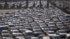 Китай строи пътища и летище в опит да ускори ръста на икономиката