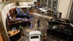 Сривът на рублата вкара руснаците в магазините