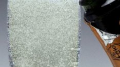 Балони при активите? Шампанското изпреварва технологичните компании и биткойн