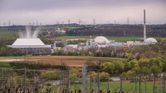 Шолц отхвърли призивите за връщане на ядрената енергия, наричайки я "изгубена кауза"