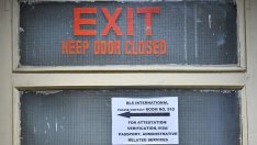 Англичаните, парадоксално, трудно сменят лоша работа