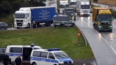 Държавите от ЕС една по една въвеждат граничен контрол заради бежанците