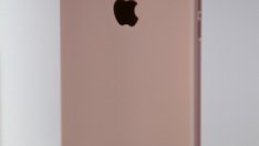 Apple се похвали със силни предварителни поръчки на iPhone 