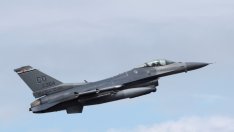 САЩ разрешиха сделката за изтребителите F-16