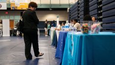 Седмичните молби за помощи при безработица в САЩ намаляват