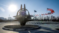 НАТО тренира за отпор на Русия с минимална подкрепа от САЩ