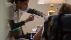 СЗО призовава богатите страни да отложат плановете за бустерни дози COVID ваксини