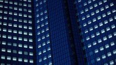 Инвеститорите в бизнес имоти в Европа възприемат по-агресивна стратегия