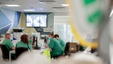 Рекордно висок брой пациенти с COVID-19 са в болница