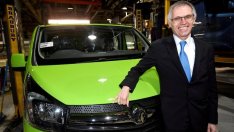 PSA Peugeot Citroën: Глобите на ЕС ни бутат в ръцете на китайците