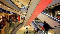 Забавленията в търговските центрове привличат повече посетители