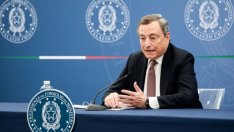 Кабинетът на Драги одобри бюджет с по-ниски данъци и повишена пенсионна възраст