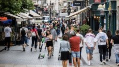 Икономиката на Франция изненада с по-бърз растеж от очакваното