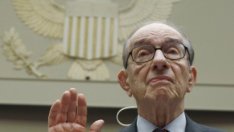 Грийнспан защитава Бернанке срещу атаките на републиканците