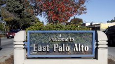 Facebook задържа служителите си близо до централата с премии до 15 хил. долара