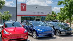 Tesla трябва да измине дълъг път, преди залогът ѝ върху роботакситата да се изплати