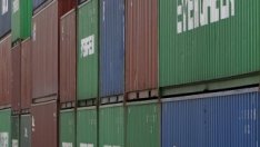 Японският износ през май се сви над очакванията