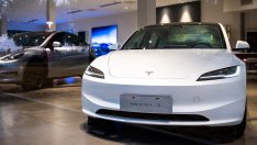 Tesla притиска ЕС да понижи митата върху изгражданите в Китай електромобили