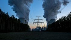 България отпуска повече субсидии за изкопаеми горива, отколкото за ВЕИ