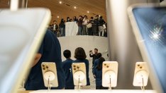 Wedbush: Apple може да засили ангажимента си към Китай