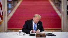 Новото споразумение NAFTA хвърля сянка върху автомобилния пазар в САЩ