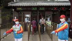 Covid-19 отново потопи китайските приходи от туризъм