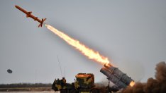 Втора нощ със силни взривове в Крим, дронове атакуваха пристанището в Новоросийск