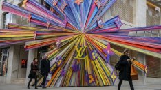 LVMH обмисля да придобие Tiffany & Co. при отворен пазар